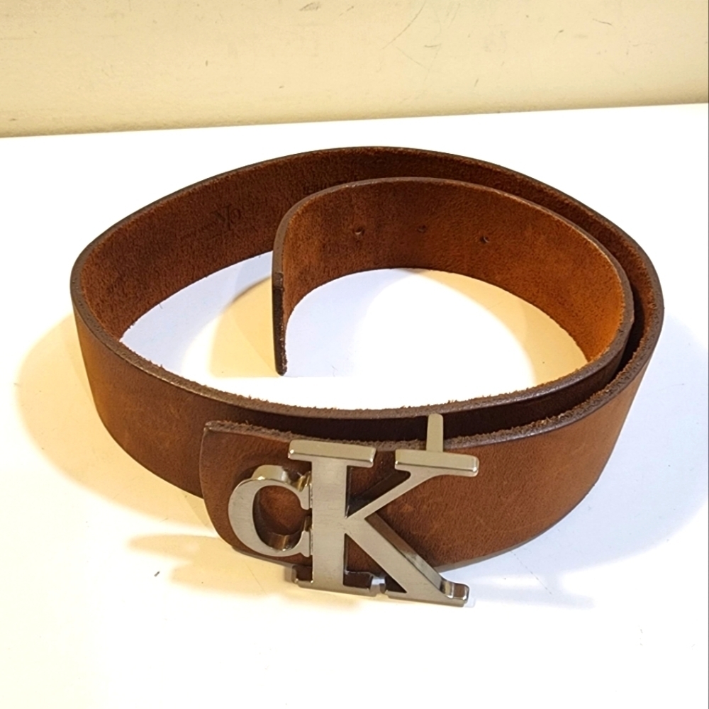Calvin klein brown Harness leather size Small